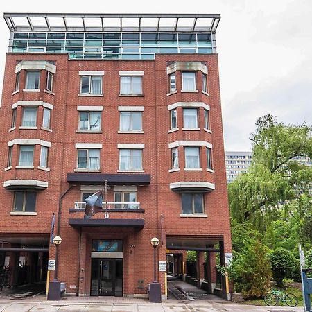 The Saint James Hotel, Ascend Hotel Collection Toronto Exterior photo